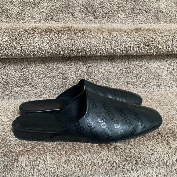 Balenciaga Men's Black Smooth Napa Monogram Cosy Lux Mule . - Picture 1 of 15